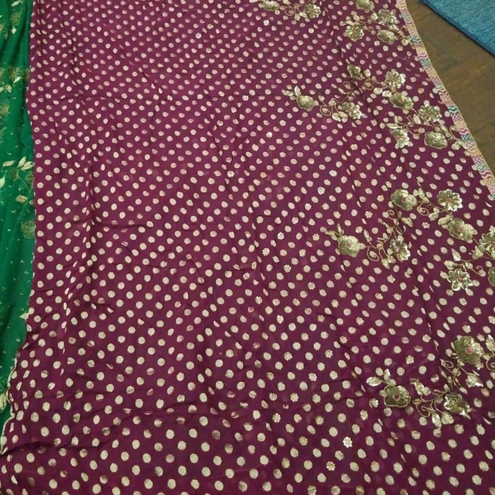 Saree with blouse!! - Picture 2 of 8